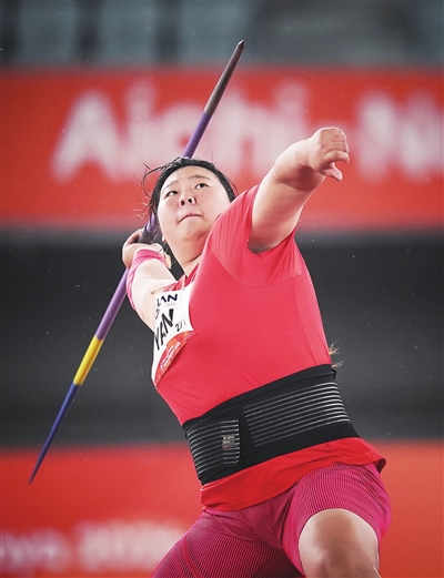 严子怡“一枪”拍案叫绝