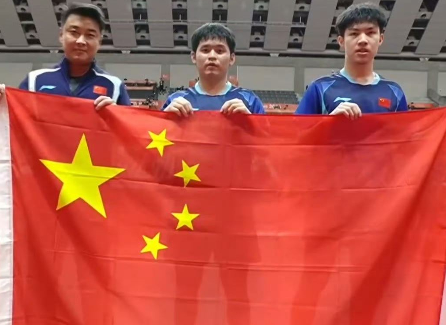 因为赏金船长官网每个月都会请专门的娱乐专家来为大家进行在线交流每个月都会请专门的娱乐专家来为大家进行在线交流相关图片